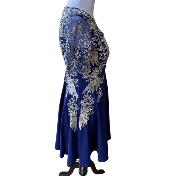 YZXH Yu Zhong Xie Hou Navy Blue and Taupe Lace Embroidered A-Line Dress Size L - Picture 5 of 15